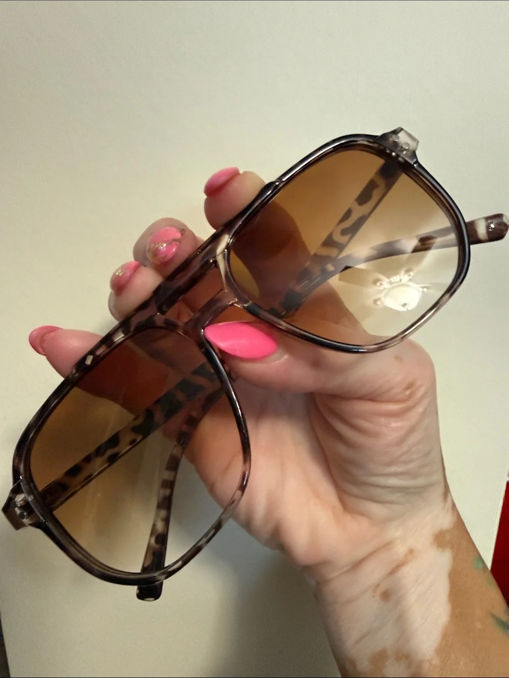 Women’s Tortoiseshell Sunglasses - Brown Gradient Lenses
